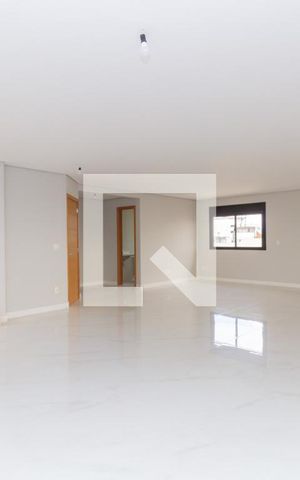 Apartamento à venda com 433m², 4 quartos e 5 vagas Apartamento à venda com 433m², 4 quartos e 5 vagasSala