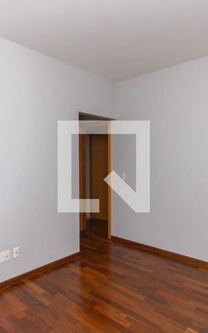 Apartamento à venda com 433m², 4 quartos e 5 vagas Apartamento à venda com 433m², 4 quartos e 5 vagasSuíte 1