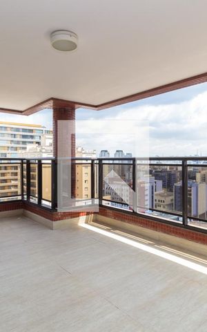 Apartamento à venda com 433m², 4 quartos e 5 vagas Apartamento à venda com 433m², 4 quartos e 5 vagasVaranda da Sala