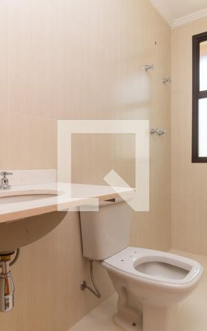 Apartamento à venda com 433m², 4 quartos e 5 vagas Apartamento à venda com 433m², 4 quartos e 5 vagasLavabo