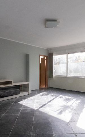 Casa à venda com 350m², 4 quartos e 4 vagas Casa à venda com 350m², 4 quartos e 4 vagasQuarto 2