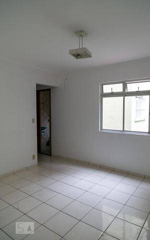 Apartamento para alugar com 112m², 2 quartos e 1 vaga Apartamento para alugar com 112m², 2 quartos e 1 vagaSala
