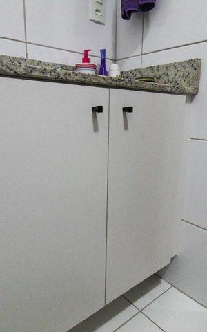 Apartamento à venda com 73m², 2 quartos e 1 vaga Apartamento à venda com 73m², 2 quartos e 1 vagaBanheiro da Suíte 2
