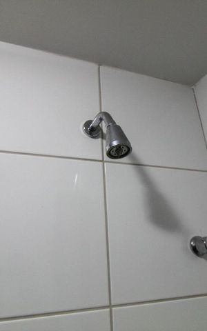 Apartamento à venda com 73m², 2 quartos e 1 vaga Apartamento à venda com 73m², 2 quartos e 1 vagaBanheiro da Suíte 2