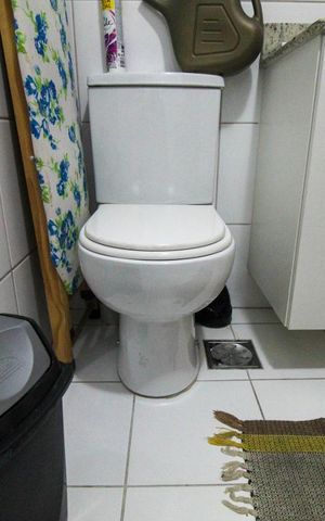 Apartamento à venda com 73m², 2 quartos e 1 vaga Apartamento à venda com 73m², 2 quartos e 1 vagaBanheiro da Suíte 2