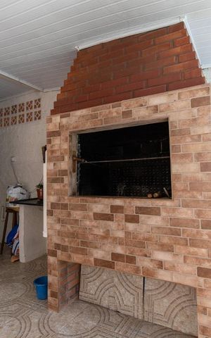 Casa à venda com 190m², 4 quartos e 8 vagas Casa à venda com 190m², 4 quartos e 8 vagasChurrasqueira