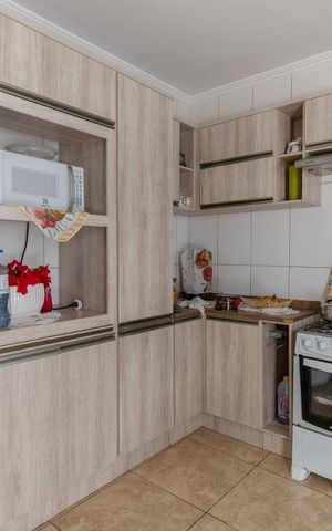 Casa à venda com 190m², 4 quartos e 8 vagas Casa à venda com 190m², 4 quartos e 8 vagasCozinha