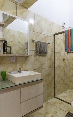 Casa à venda com 190m², 4 quartos e 8 vagas Casa à venda com 190m², 4 quartos e 8 vagasBanheiro 3