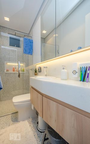 Apartamento à venda com 140m², 2 quartos e 2 vagasBanheiro Social