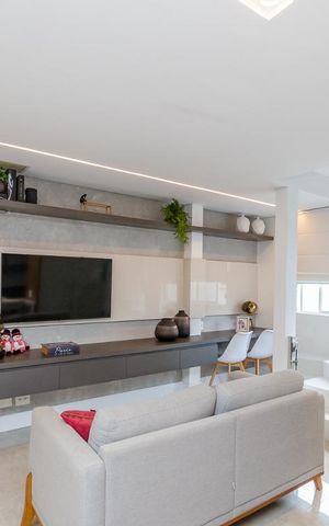 Apartamento à venda com 140m², 2 quartos e 2 vagasSala