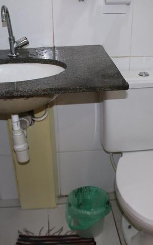 Apartamento à venda com 79m², 3 quartos e 1 vagaBanheiro