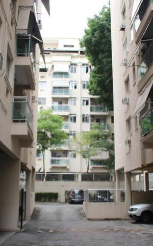 Apartamento à venda com 79m², 3 quartos e 1 vagaÁrea comum