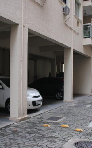 Apartamento à venda com 79m², 3 quartos e 1 vagaÁrea comum