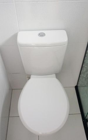 Casa de condomínio para alugar com 55m², 2 quartos e 1 vagaBanheiro da Suíte