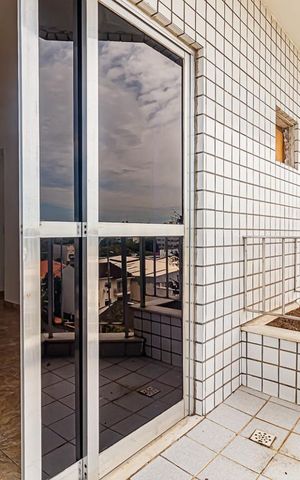 Apartamento à venda com 72m², 2 quartos e 2 vagas Apartamento à venda com 72m², 2 quartos e 2 vagasVaranda da Sala