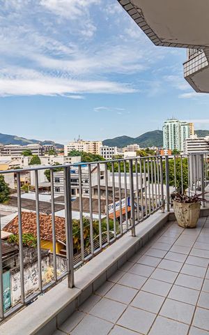 Apartamento à venda com 72m², 2 quartos e 2 vagas Apartamento à venda com 72m², 2 quartos e 2 vagasVaranda do Quarto 1 e 2