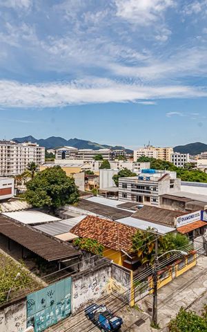 Apartamento à venda com 72m², 2 quartos e 2 vagas Apartamento à venda com 72m², 2 quartos e 2 vagasVista da Varanda do Quarto 1 e 2