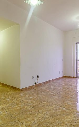 Apartamento à venda com 72m², 2 quartos e 2 vagas Apartamento à venda com 72m², 2 quartos e 2 vagasSala
