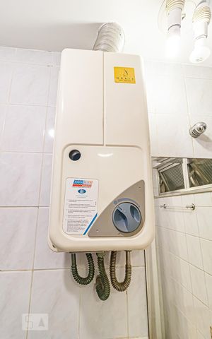Apartamento à venda com 72m², 2 quartos e 2 vagas Apartamento à venda com 72m², 2 quartos e 2 vagasBanheiro Social