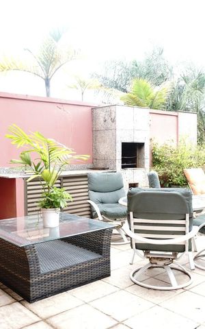 Apartamento à venda com 350m², 4 quartos e 3 vagasVaranda