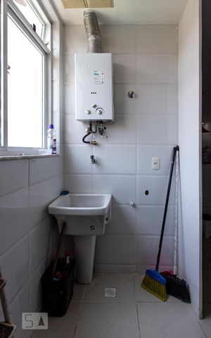 Apartamento à venda com 75m², 2 quartos e 2 vagas Apartamento à venda com 75m², 2 quartos e 2 vagasÁrea de Serviço
