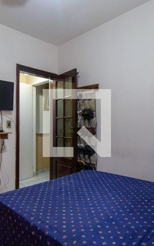 Casa à venda com 242m², 6 quartos e 1 vaga Casa à venda com 242m², 6 quartos e 1 vagaQuarto 2 2º Andar
