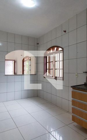Casa à venda com 242m², 6 quartos e 1 vaga Casa à venda com 242m², 6 quartos e 1 vagaCozinha 3º Andar