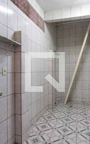 Casa à venda com 242m², 6 quartos e 1 vaga Casa à venda com 242m², 6 quartos e 1 vagaÁrea de Serviço 3º Andar