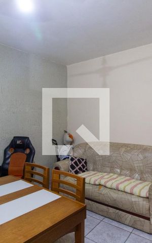 Casa à venda com 242m², 6 quartos e 1 vaga Casa à venda com 242m², 6 quartos e 1 vagaSala 2º Andar