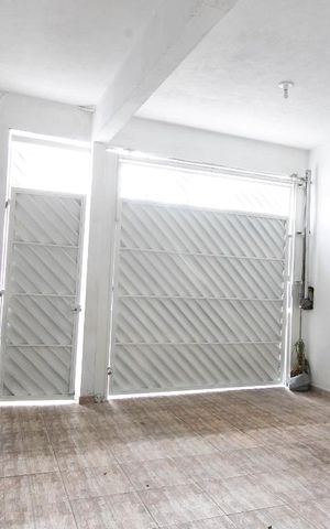 Casa para alugar com 92m², 3 quartos e 1 vagaGaragem