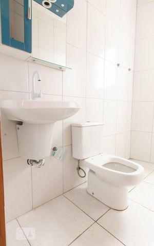 Casa para alugar com 92m², 3 quartos e 1 vagaBanheiro da Suíte 
