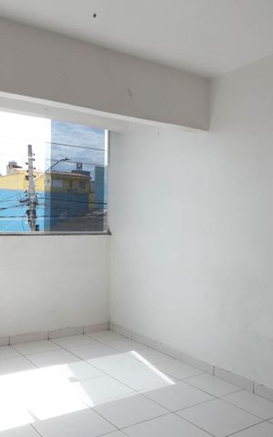 Casa para alugar com 92m², 3 quartos e 1 vagaSala