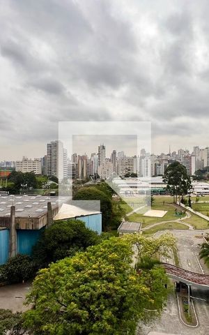 Apartamento para alugar com 40m², 1 quarto e 1 vaga Apartamento para alugar com 40m², 1 quarto e 1 vagaSacada
