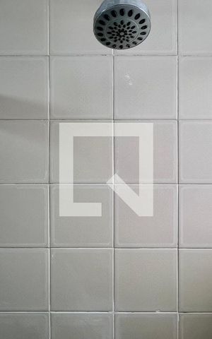Apartamento para alugar com 40m², 1 quarto e 1 vaga Apartamento para alugar com 40m², 1 quarto e 1 vagaBanheiro da Suíte