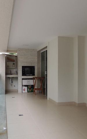 Apartamento à venda com 150m², 3 quartos e 2 vagasVaranda