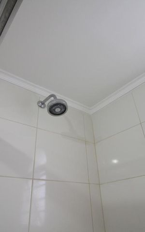 Apartamento à venda com 206m², 4 quartos e 4 vagasChuveiro