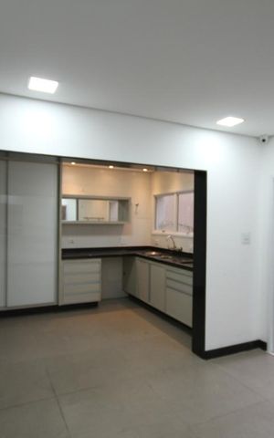 Casa à venda com 360m², 3 quartos e 5 vagasCozinha