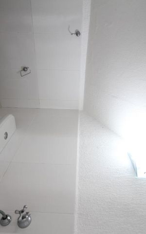 Casa à venda com 360m², 3 quartos e 5 vagasBanheiro
