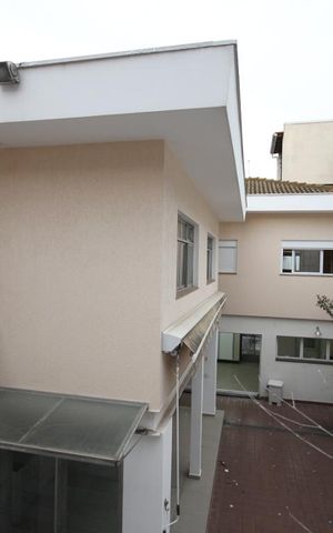 Casa à venda com 360m², 3 quartos e 5 vagasVista do quintal