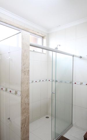 Casa à venda com 360m², 3 quartos e 5 vagasSuíte 1