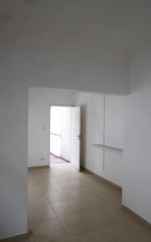 Casa à venda com 360m², 3 quartos e 5 vagasQuarto de Serviço