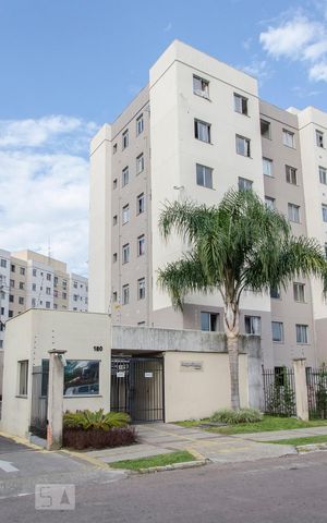 Apartamento à venda com 47m², 2 quartos e 1 vaga Apartamento à venda com 47m², 2 quartos e 1 vagaFachada