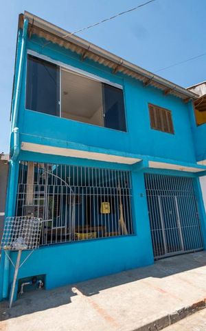 Casa à venda com 200m², 3 quartos e 2 vagasFachada