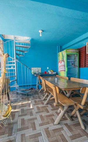Casa à venda com 200m², 3 quartos e 2 vagasVaranda Gourmet  e Garagem 