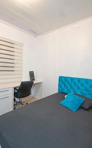 Casa à venda com 200m², 3 quartos e 2 vagasQuarto 1
