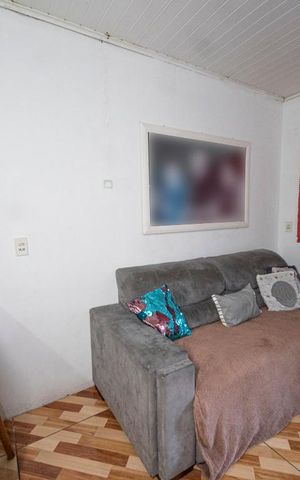 Casa à venda com 200m², 3 quartos e 2 vagasSala