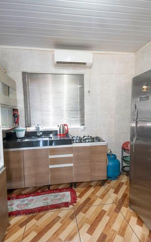 Casa à venda com 200m², 3 quartos e 2 vagasCozinha