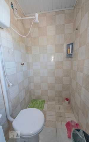 Casa à venda com 200m², 3 quartos e 2 vagasBanheiro