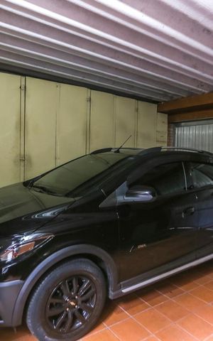 Casa à venda com 300m², 6 quartos e 4 vagasGaragem 2