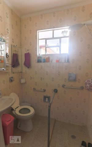 Casa à venda com 300m², 6 quartos e 4 vagasBanheiro - casa 03